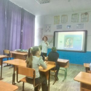 3.Практическая часть: ученики учатся различать правдивую и ложную информацию.